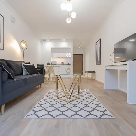 Glow Apartments, Slaska 12 גדנסק